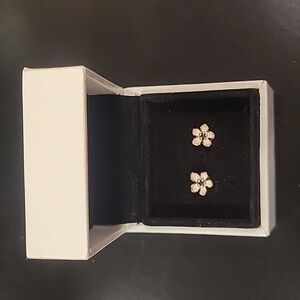 Pandora-Light Pink Stud Petal Earrings